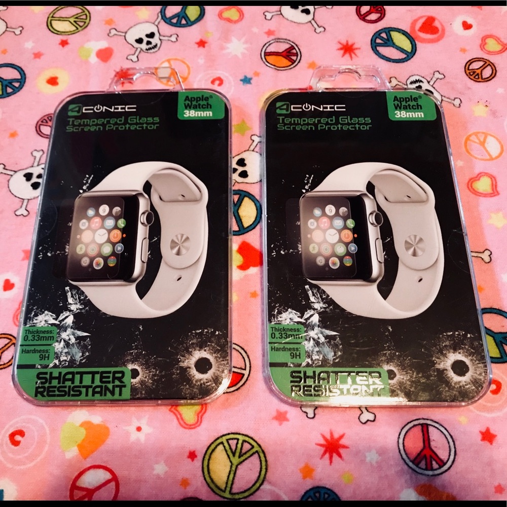 2 Apple Watch Screen Protectors
